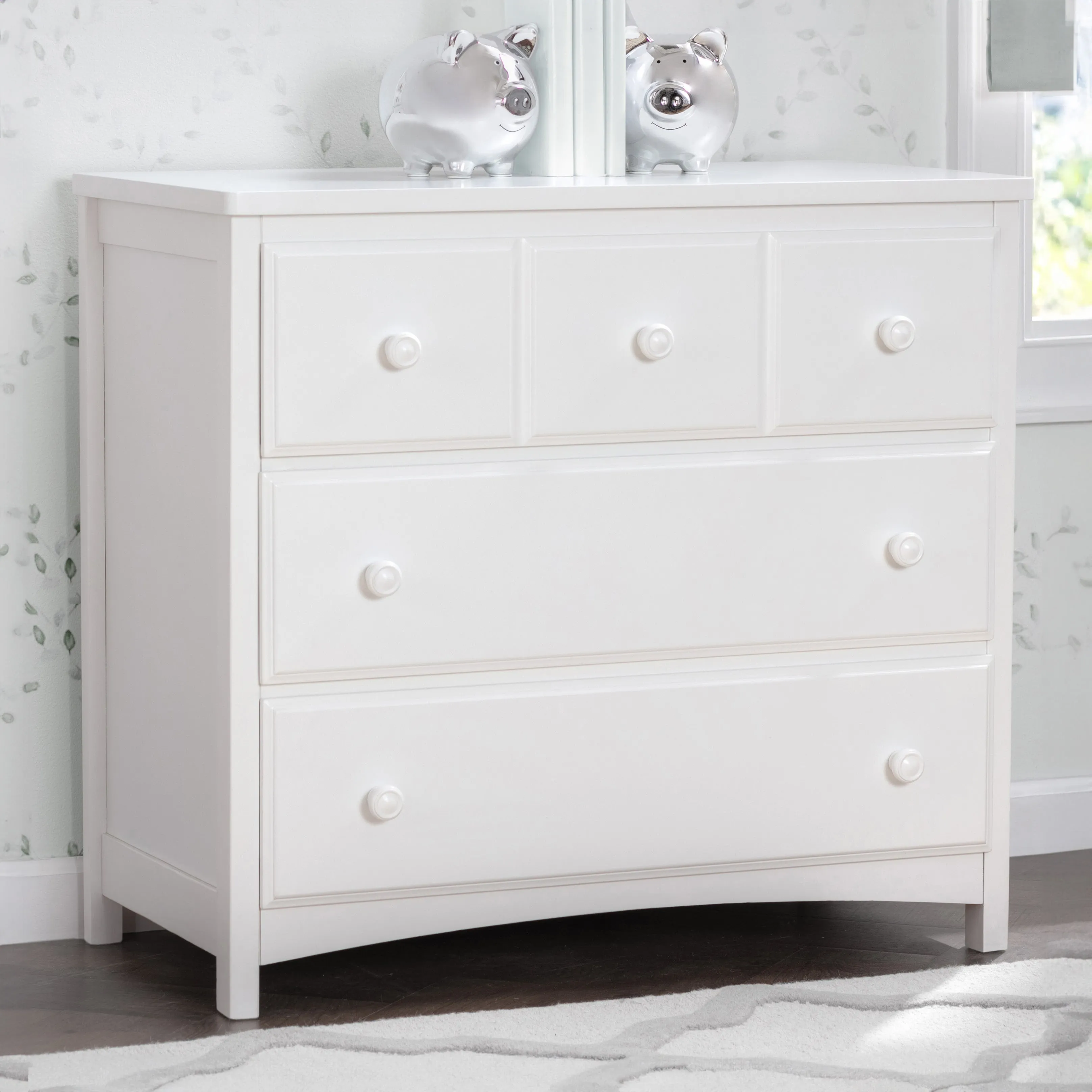 3 Drawer Dresser with Interlocking Drawers