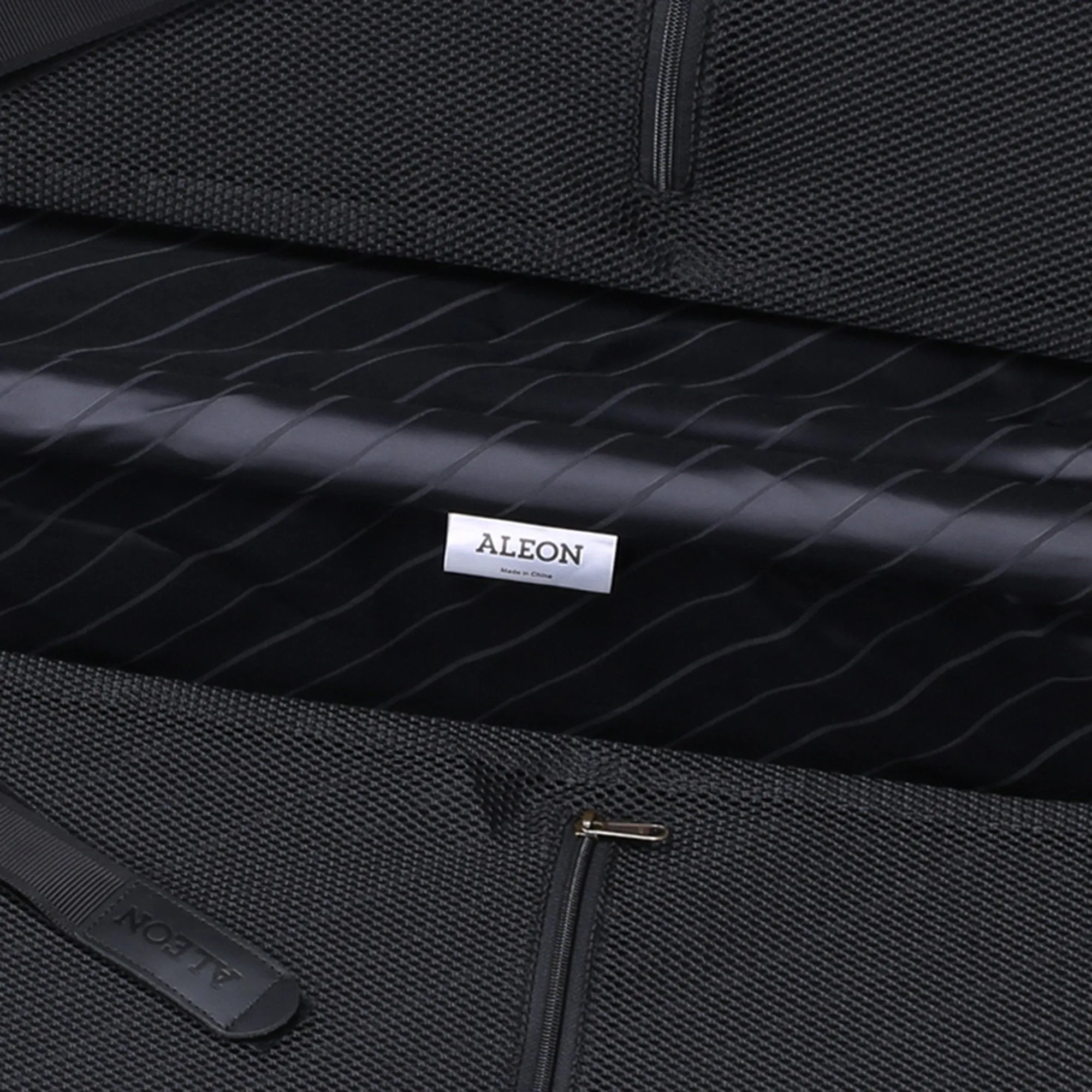 Aleon Classic 19" 4-Wheel International Carry-On