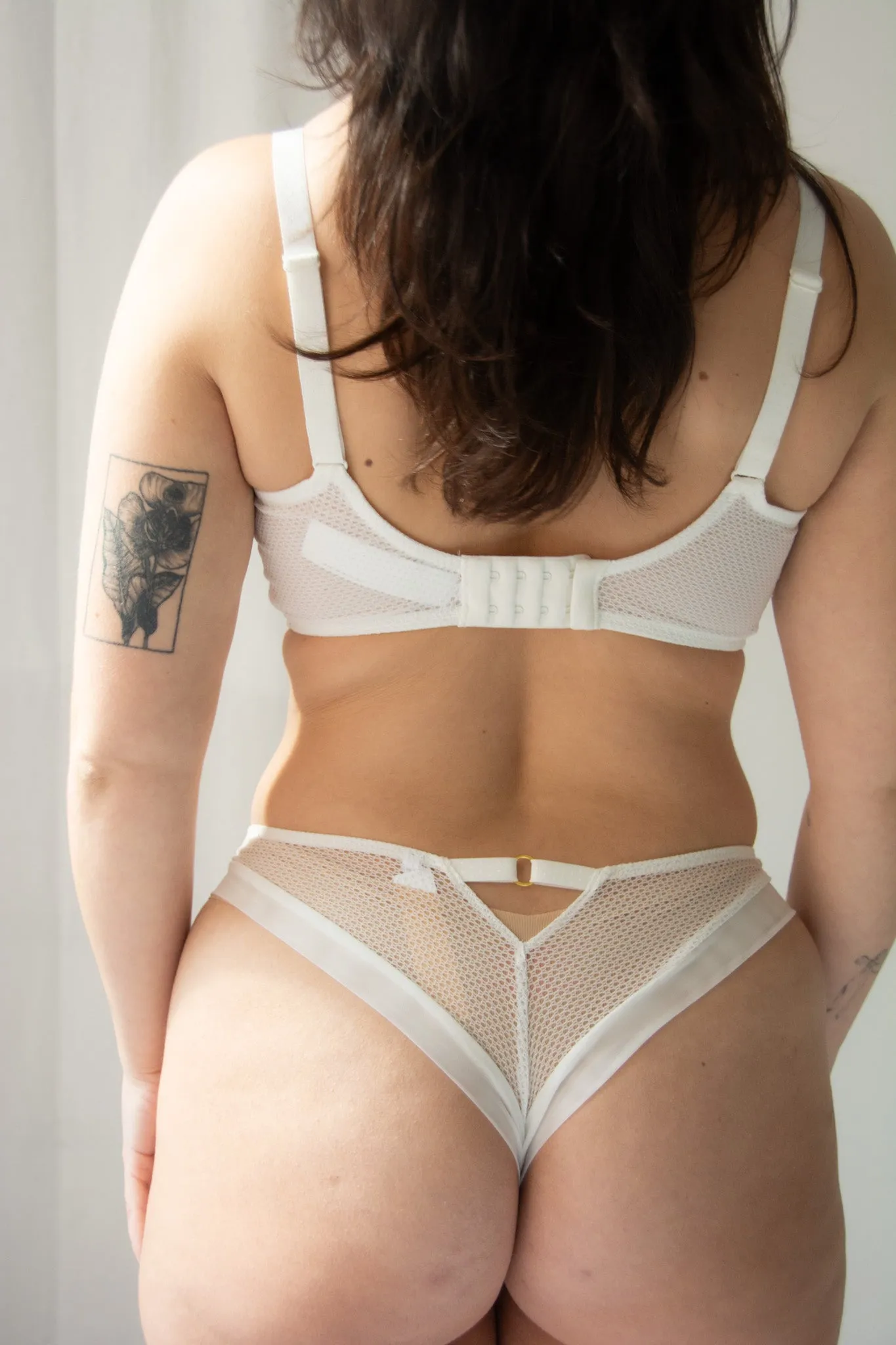 Chantelle Fleurs Demi Bra