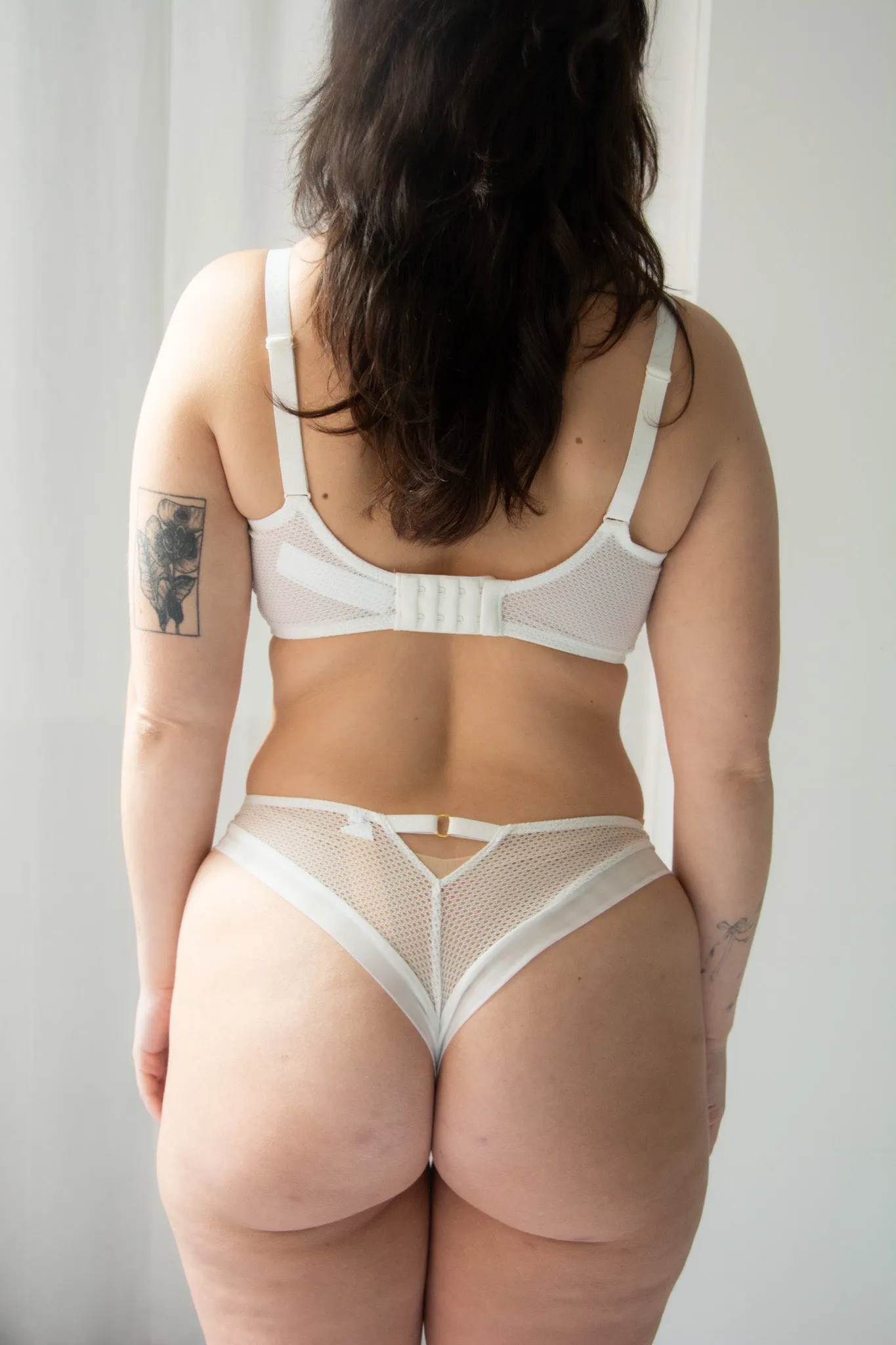 Chantelle Fleurs Demi Bra