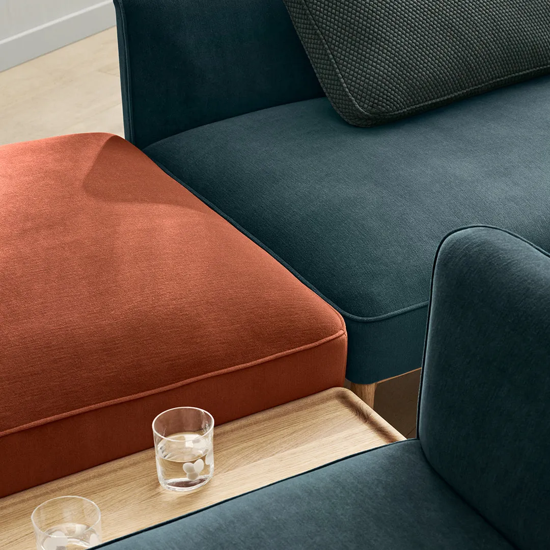 E301 Embrace Modular Sofa - Center Module