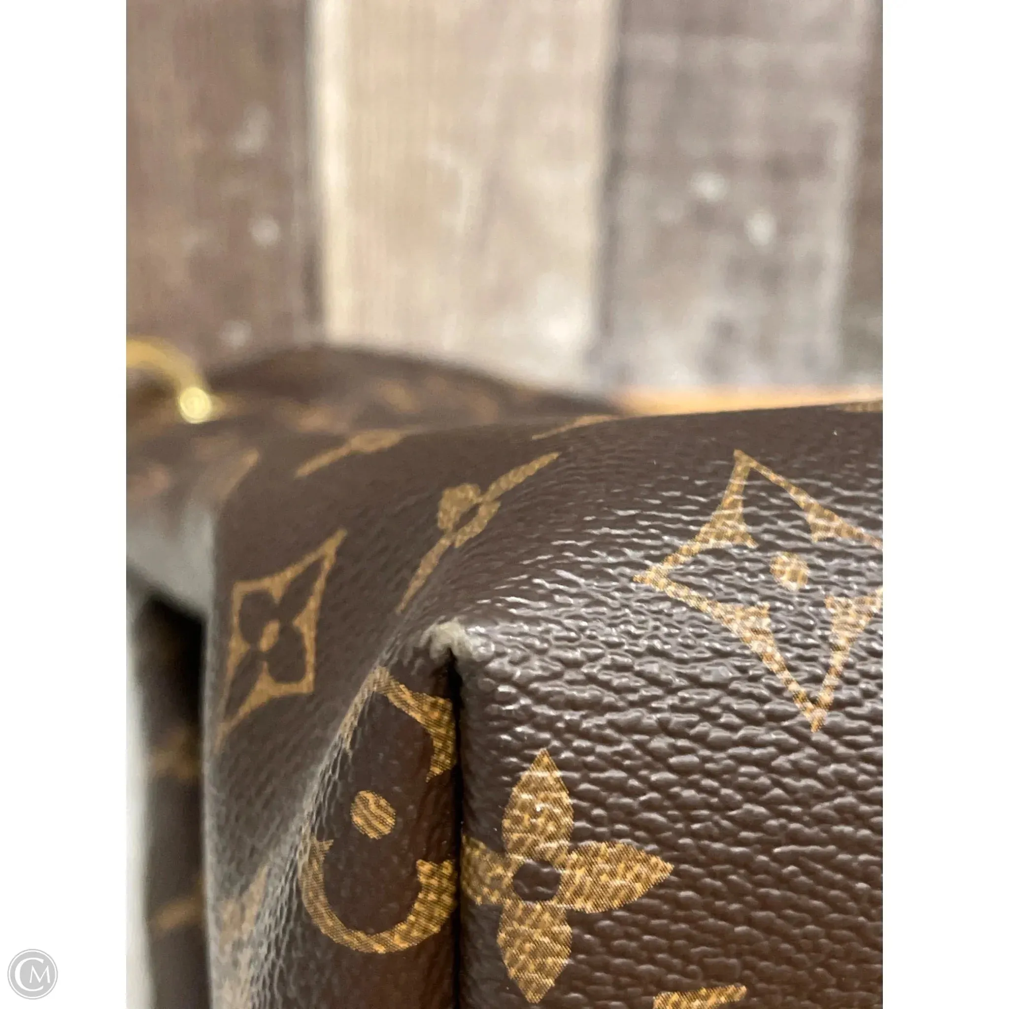 Handbag Luxury Designer By Louis Vuitton, Size: Large
