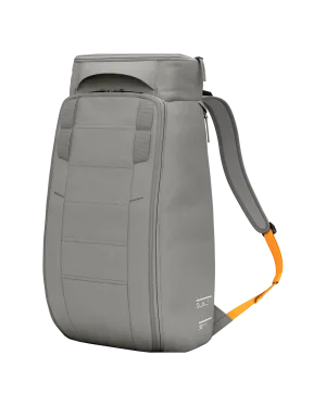 Hugger Backpack 30L Sand Grey