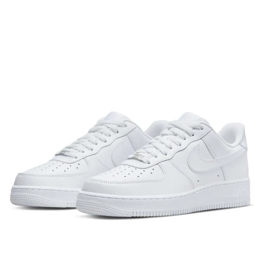 Nike Men's Air Force 1 '07 Shoes