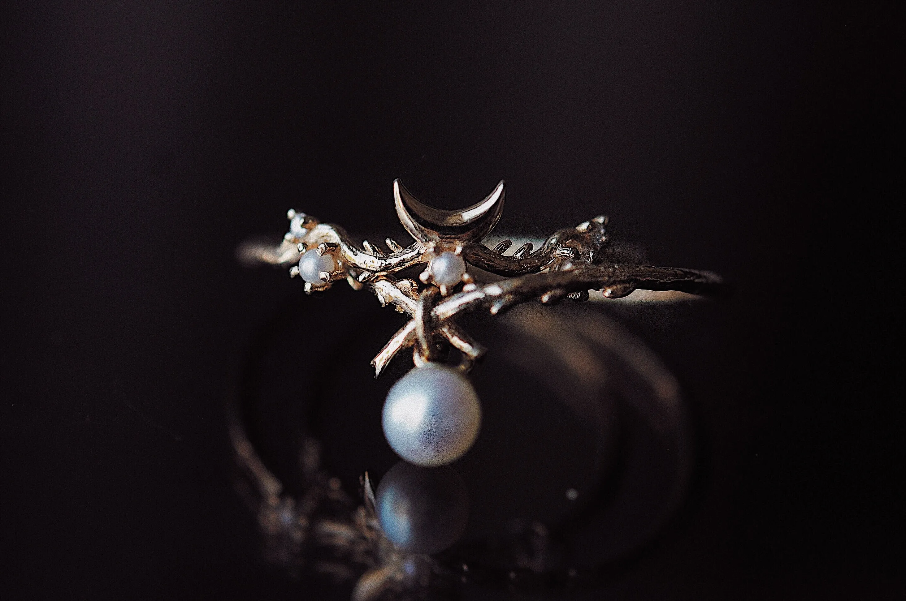 Pearl Woodland Ring - READY-TO-SHIP