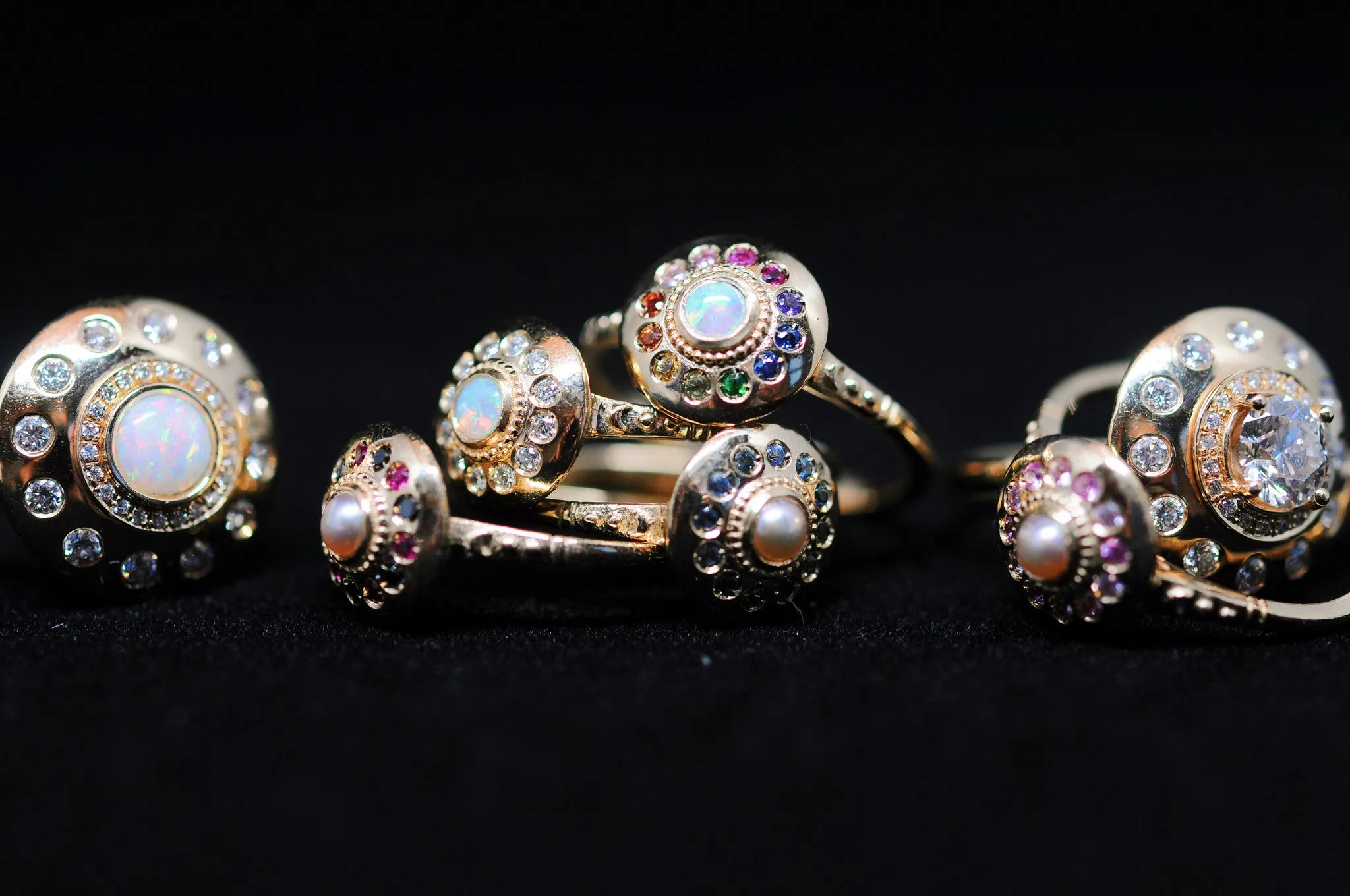 Royal Dynasty Mars UFO Ring