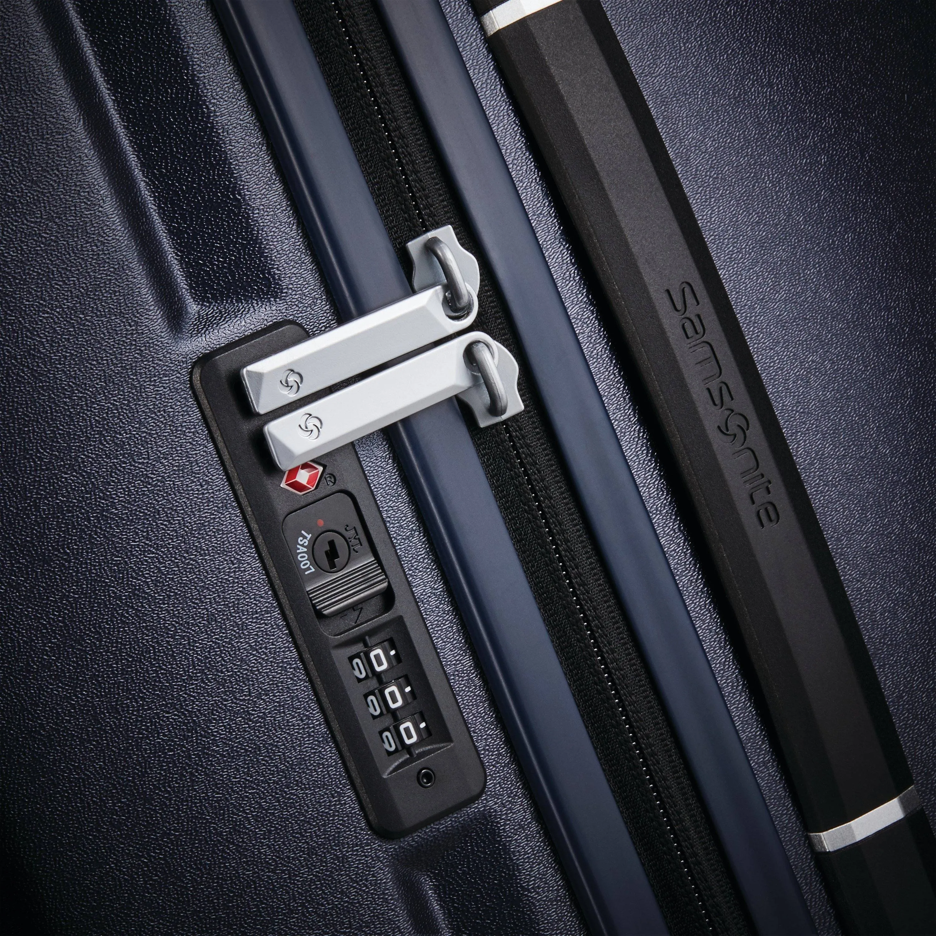 Samsonite Etude 20" 4-Wheel Carry-On Luggage