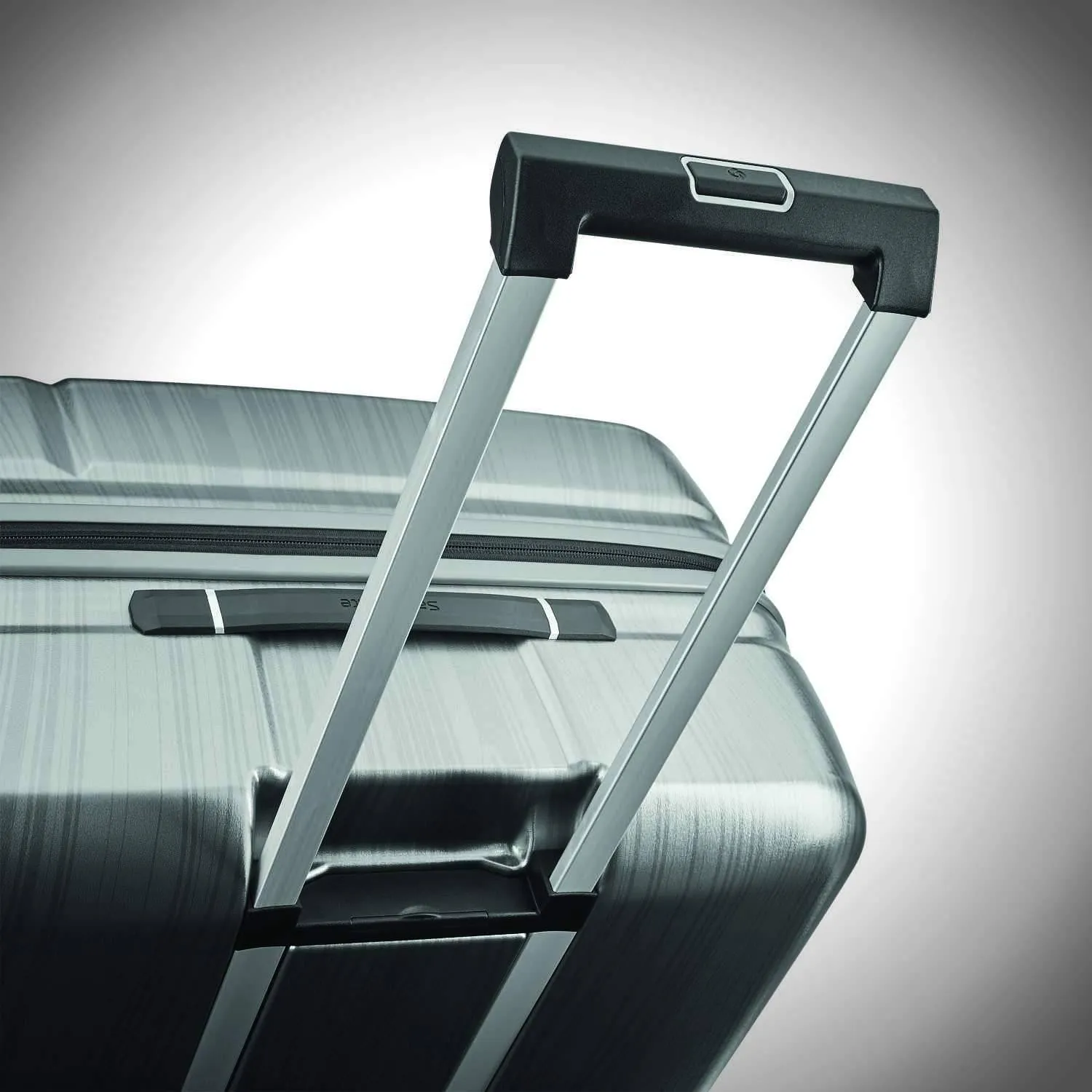 Samsonite Etude 30" 4-Wheel Large Luggage