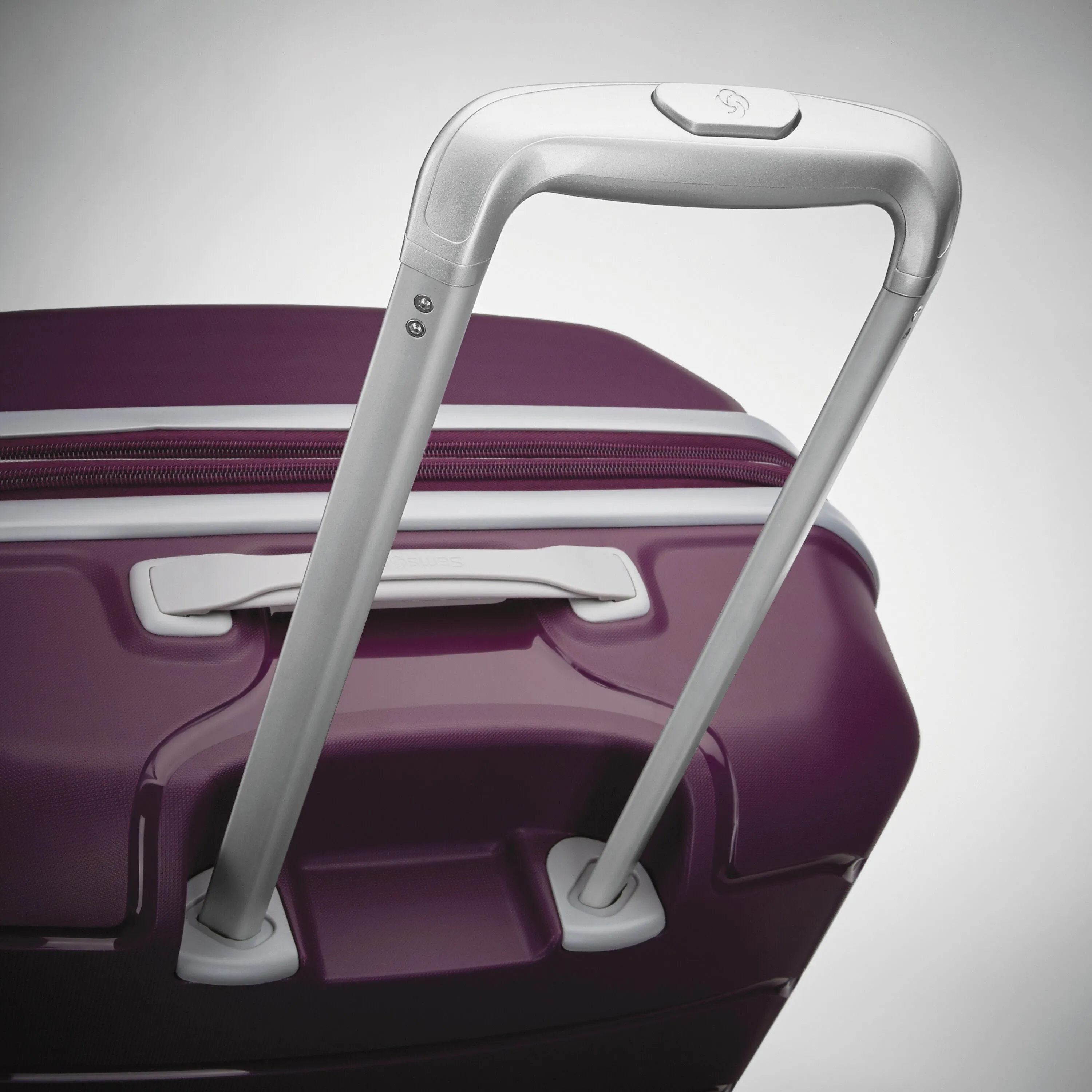 Samsonite Freeform Medium Spinner