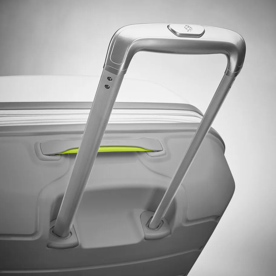 Samsonite Freeform Medium Spinner