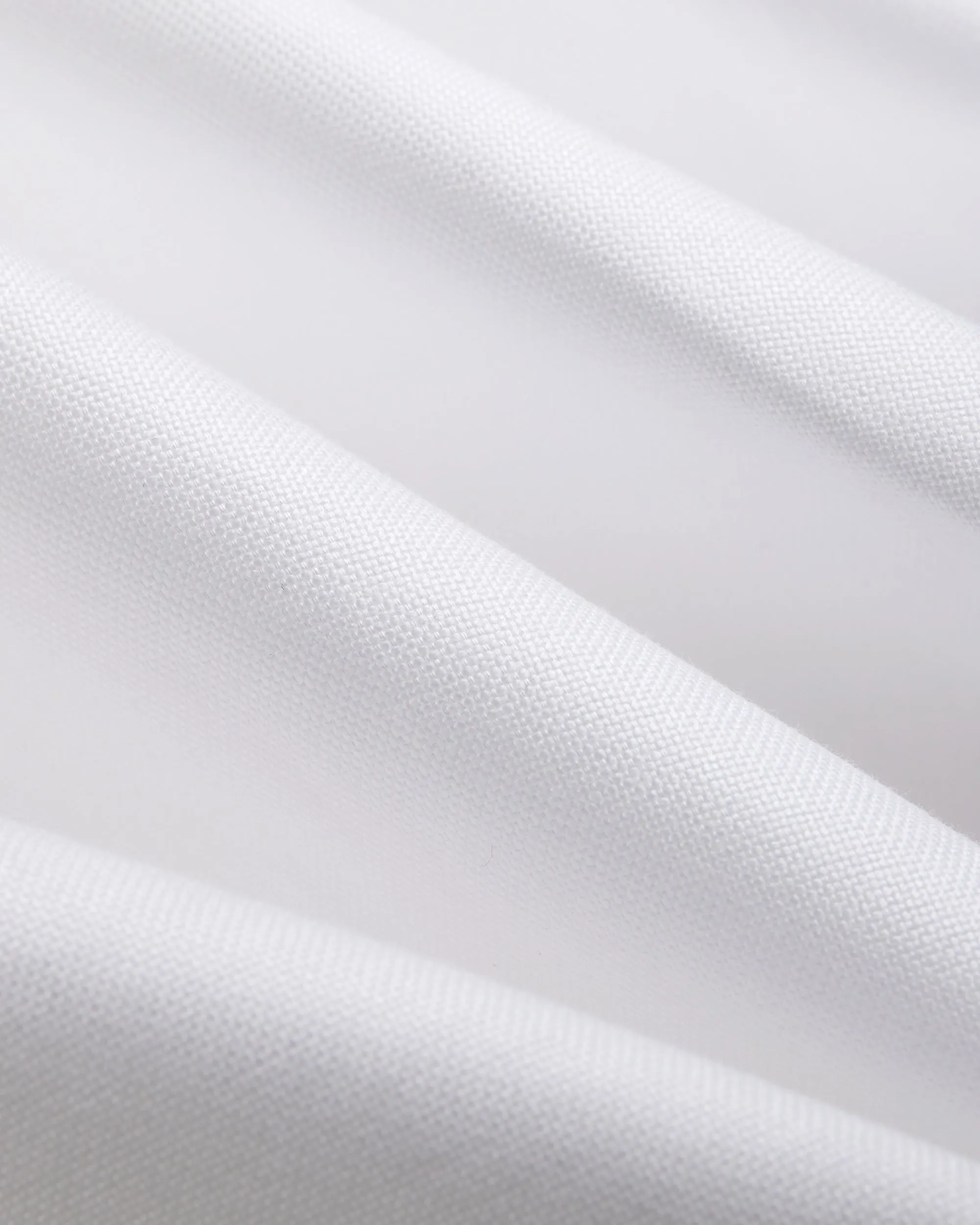 WHITE OXFORD BUTTON DOWN SHIRT